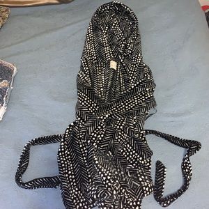 Black and white bathrobe